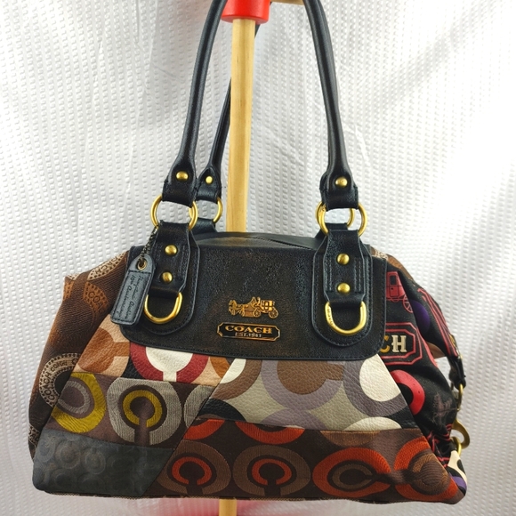 Coach Handbags - Coach Vintage Madison Signature Sabrina Satchel